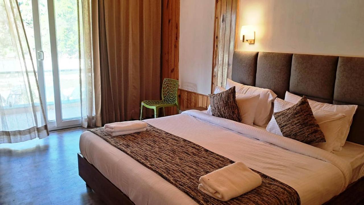 Qcent Woods Resort & Spa, Rishikesh Ngoại thất bức ảnh