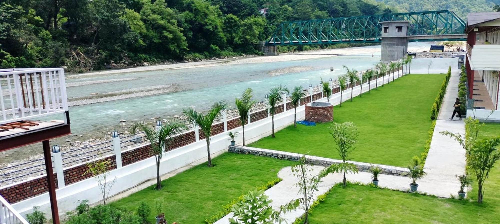 Qcent Woods Resort & Spa, Rishikesh Ngoại thất bức ảnh