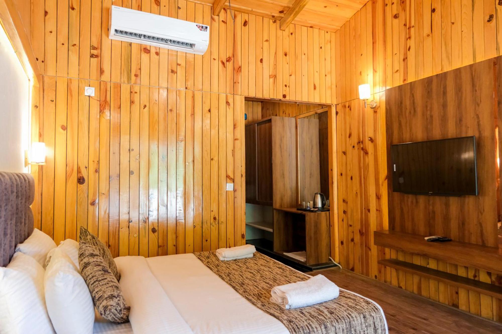 Qcent Woods Resort & Spa, Rishikesh Ngoại thất bức ảnh