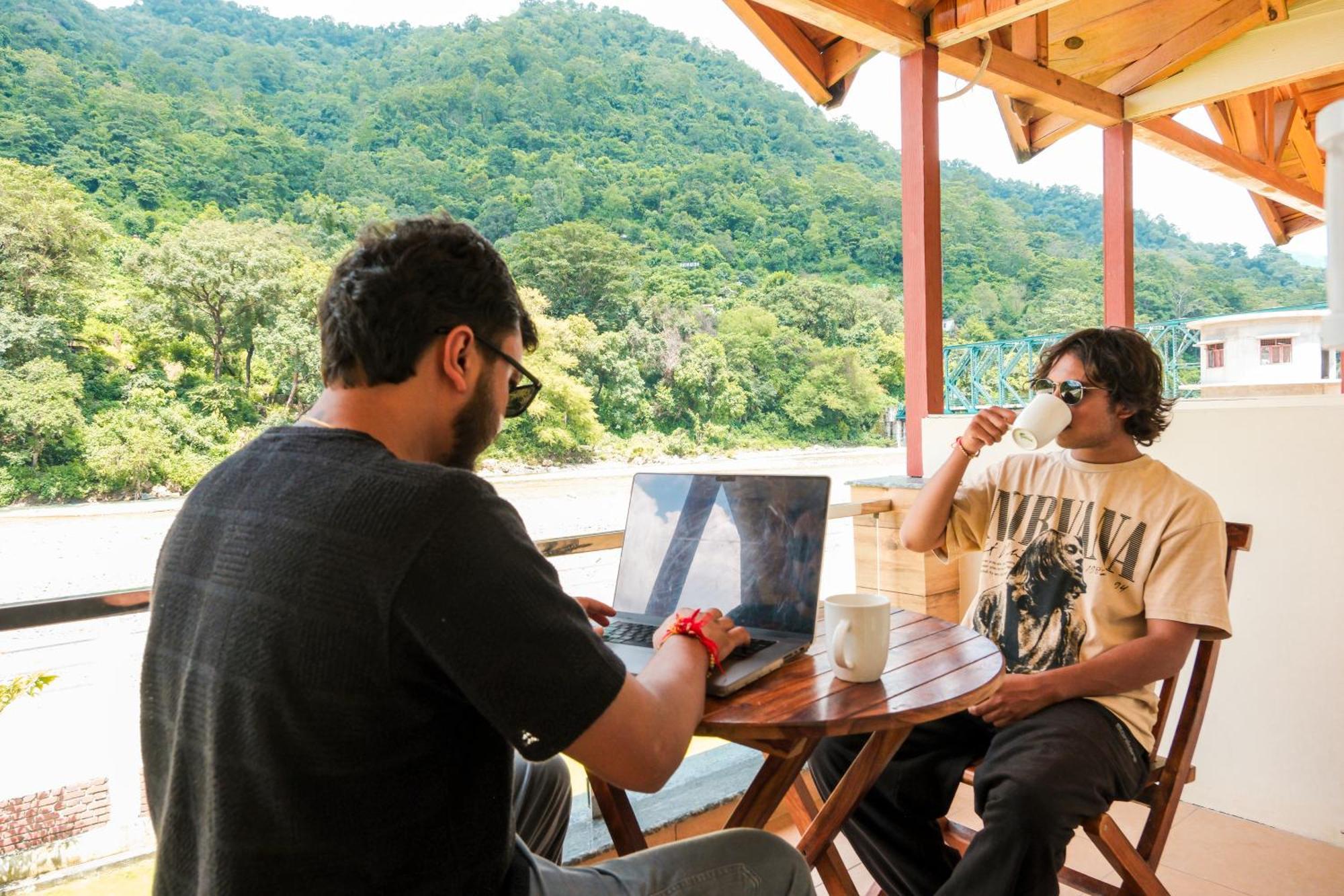 Qcent Woods Resort & Spa, Rishikesh Ngoại thất bức ảnh